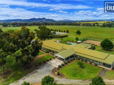 136 Sargeant Road, Table Top