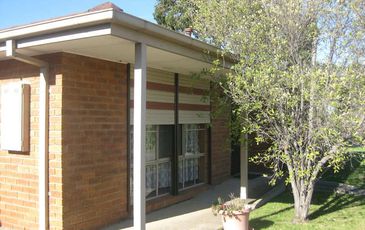 4 / 11-13 Beaconsfield Ave, Beaconsfield