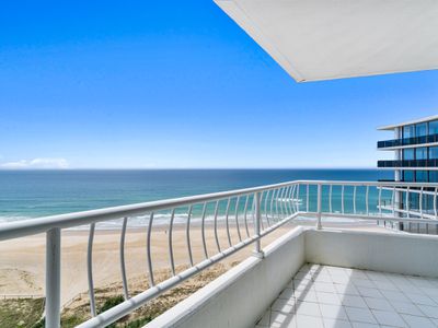 13D / 2 Nineteenth Avenue, Palm Beach