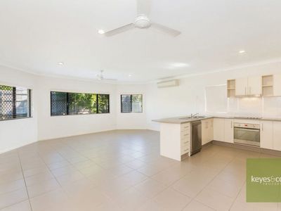 6 Garrison Court, Mount Louisa