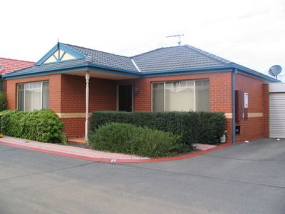 37 / 22 Ventosa Way, Werribee