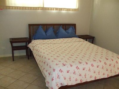 1 / 6 Howard, Cooktown