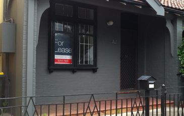 12 Wellington Street, Waterloo