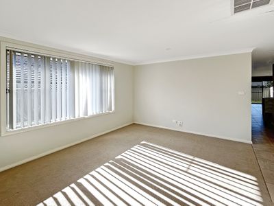 62 Champagne Drive, Dubbo