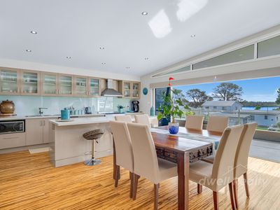 76 ADELAIDE STREET, Greenwell Point