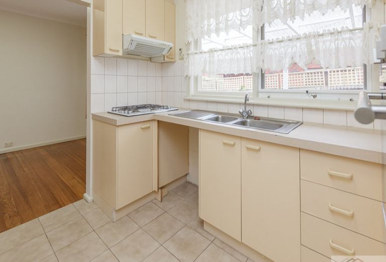 92 Hilton Street, Mount Waverley