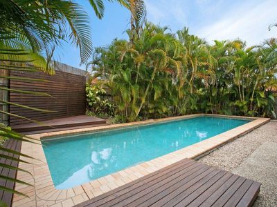6 Lowe Court, Tewantin
