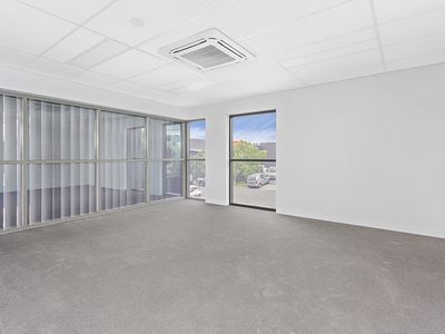 2/6 Shaban Street, Oak Flats