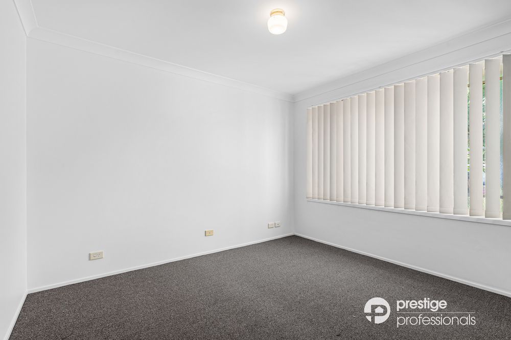 40 Lyndhurst Court, Wattle Grove