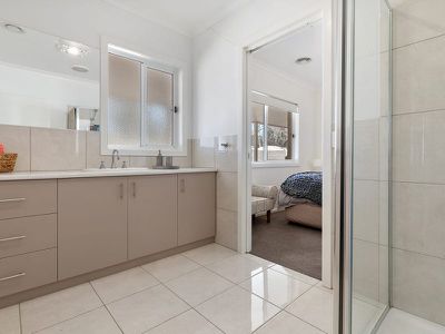 130 Cowles Road, Seymour