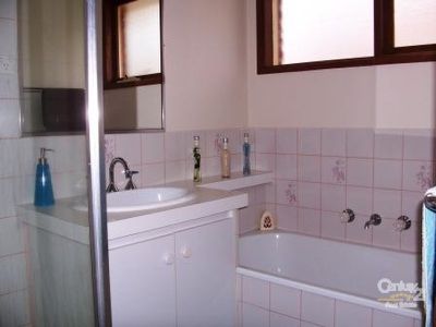 2 Edgerton Close, Hampton Park