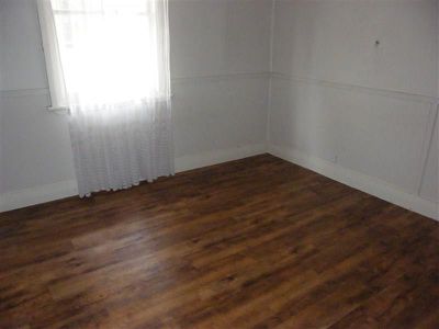 15 Prince St, Forbes