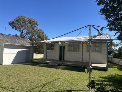 6 Lyons Road, Sussex Inlet