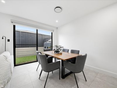 36 Roy Crescent, Thirlmere