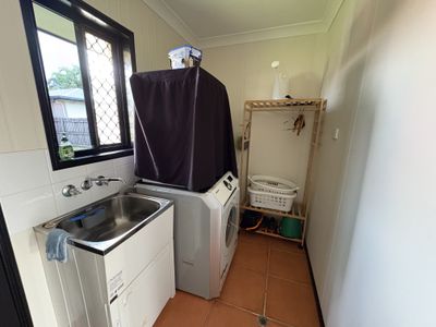 33 Wheeler Drive, Glenella