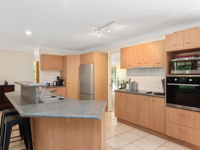 75 Showgrounds Drive, Highvale