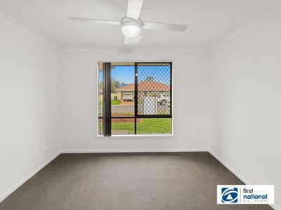 12 McKinlay Place, Tamworth