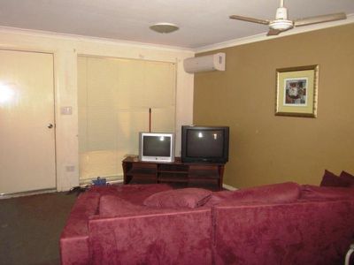 18 / 1 Cowra Drive, Newman