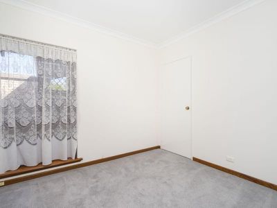 1 / 11 Sprigg Place, Booragoon