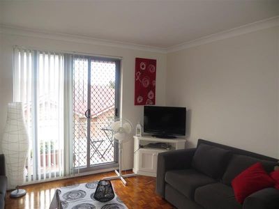 7 / 10 Montague  St, Fairy Meadow
