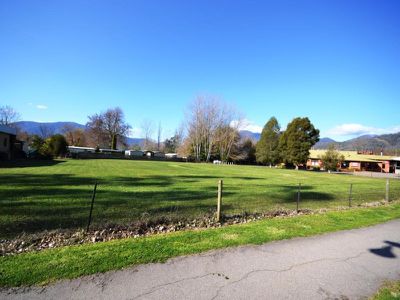 228-230 Kiewa Valley Highway, Tawonga South