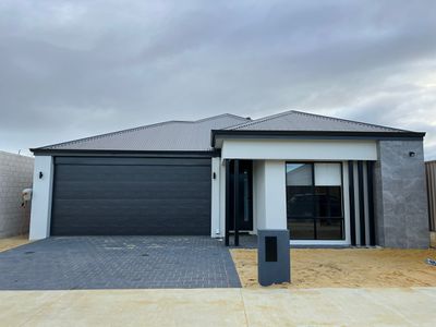 65 Tasman Crescent, Mandogalup