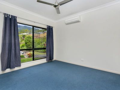 8 Densmore Close, Bentley Park