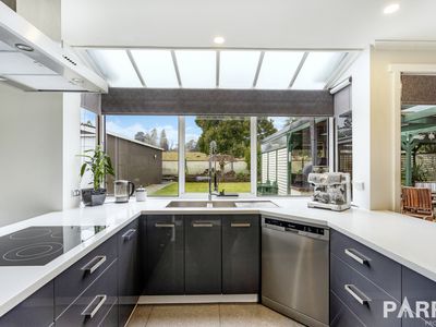 40 Pitcher Parade, Prospect Vale