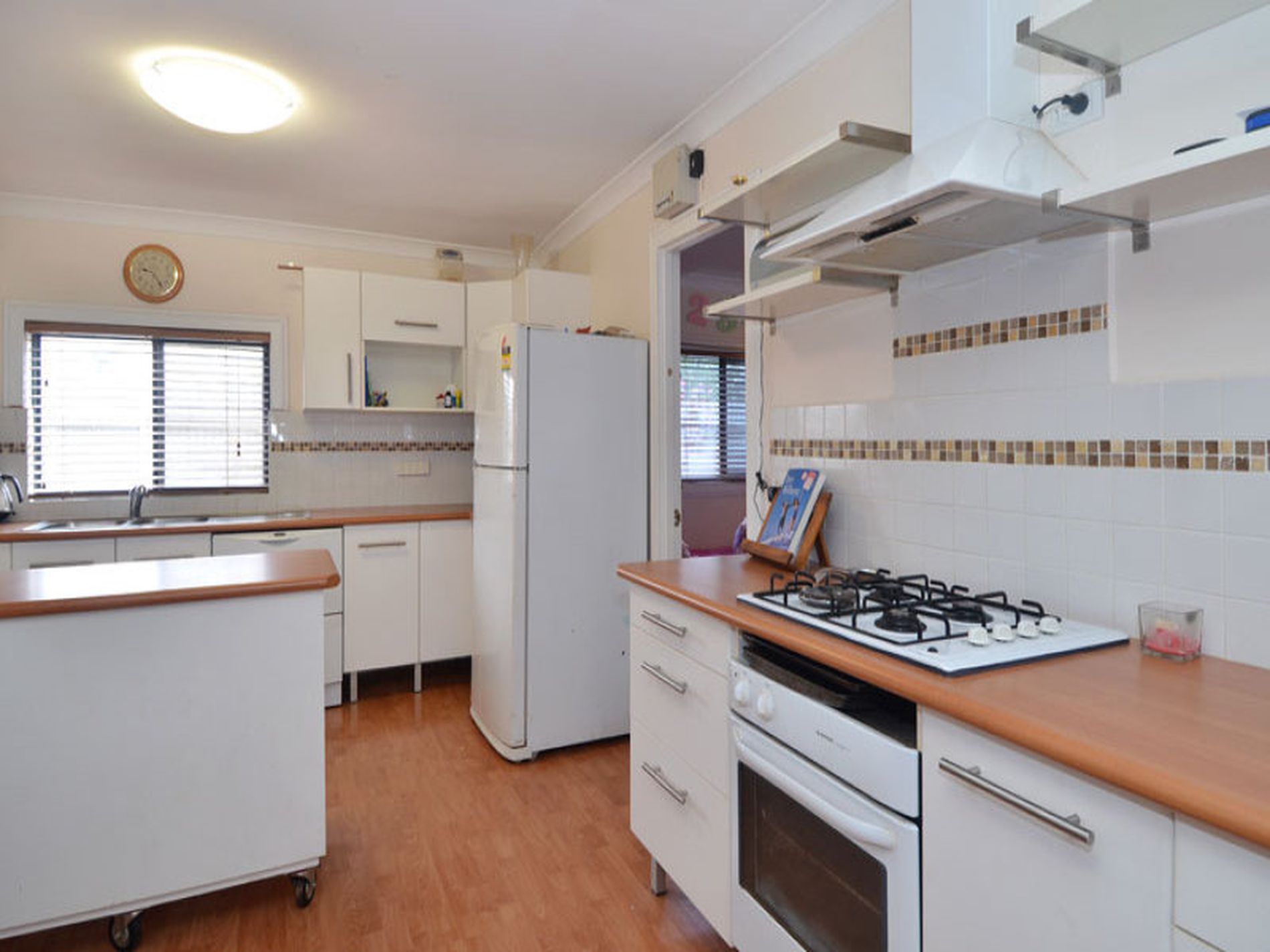 91 Federal Road, Boulder