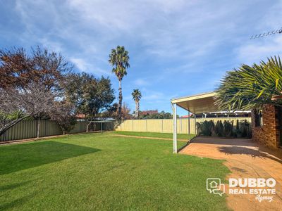 17 Eden Park Avenue, Dubbo