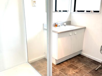 3A Dale Road, Raumati South