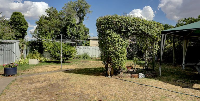 19 Brock Street, Euroa