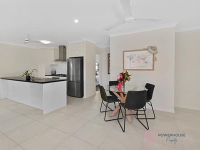 78 Bulleringa Loop, Mount Peter