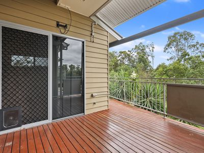 86 Grande Avenue, Springfield Lakes