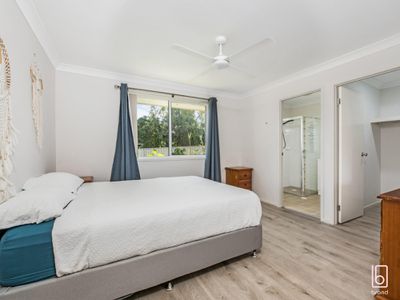 121 Highview Avenue, San Remo