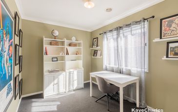 5 Golden Banksia Drive, Officer