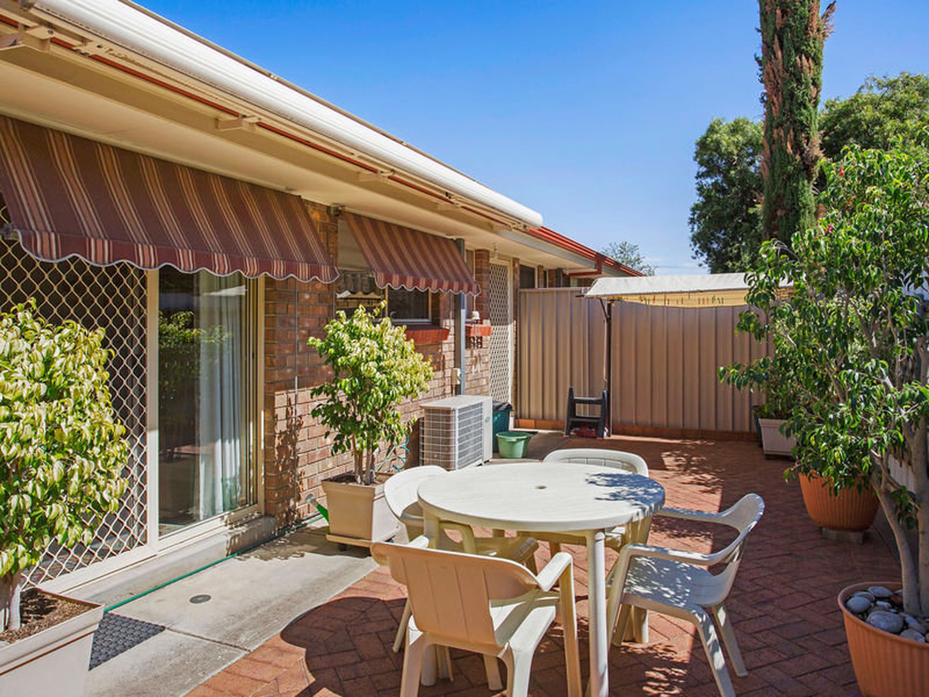 1 / 146 Raglan Avenue, South Plympton