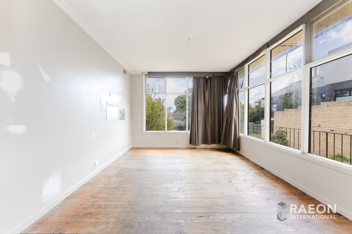 648 Warrigal Rd, Malvern East