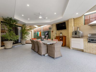 29 Kanji Loop, Atwell