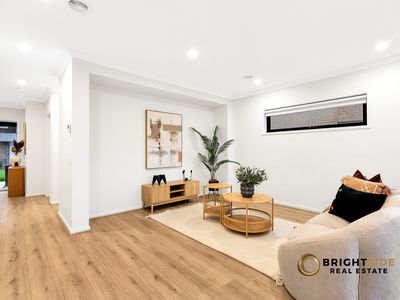 12 Bronze Leaf Walk, Narre Warren South