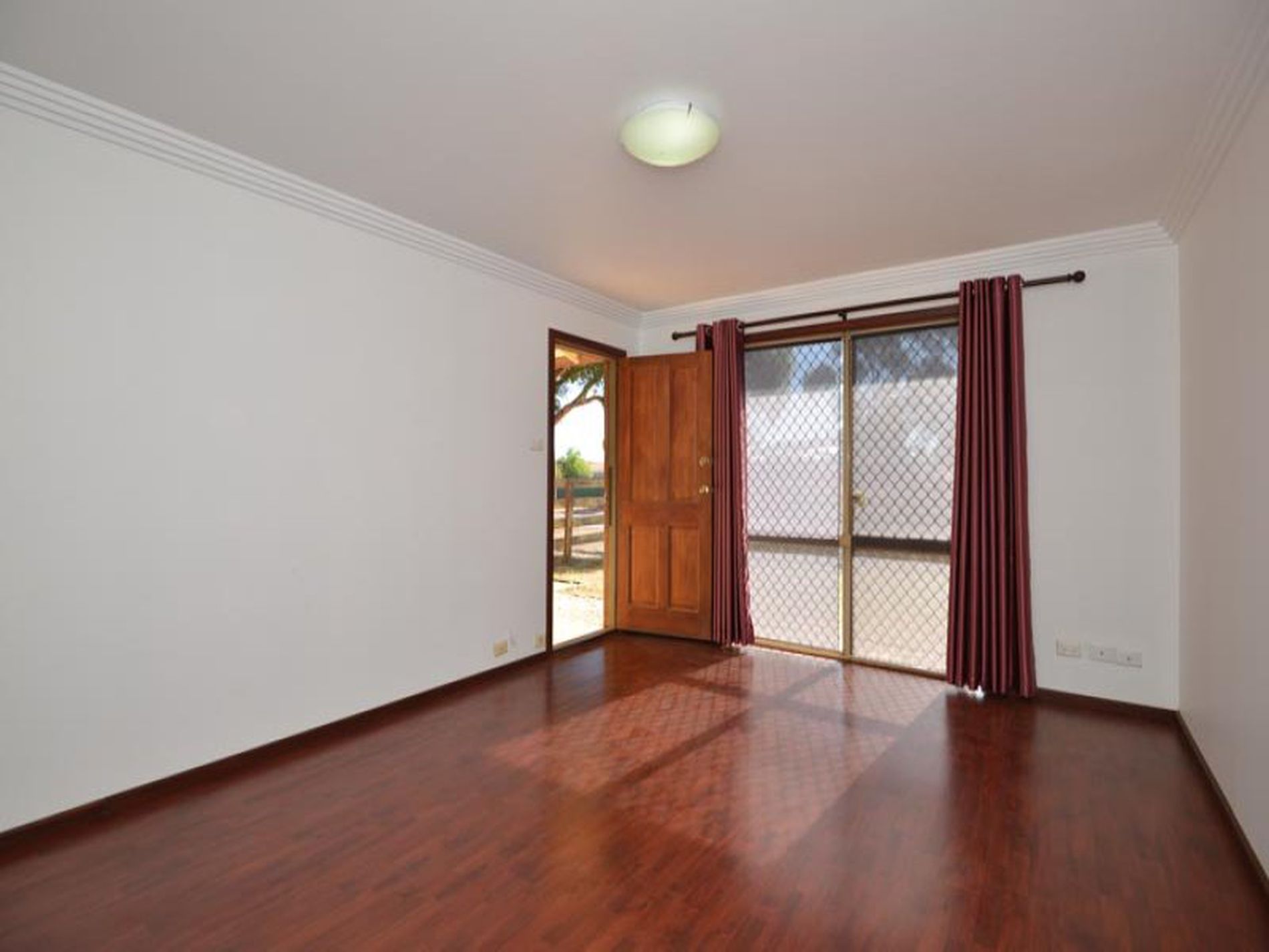 2 / 65B Millen Street, Boulder