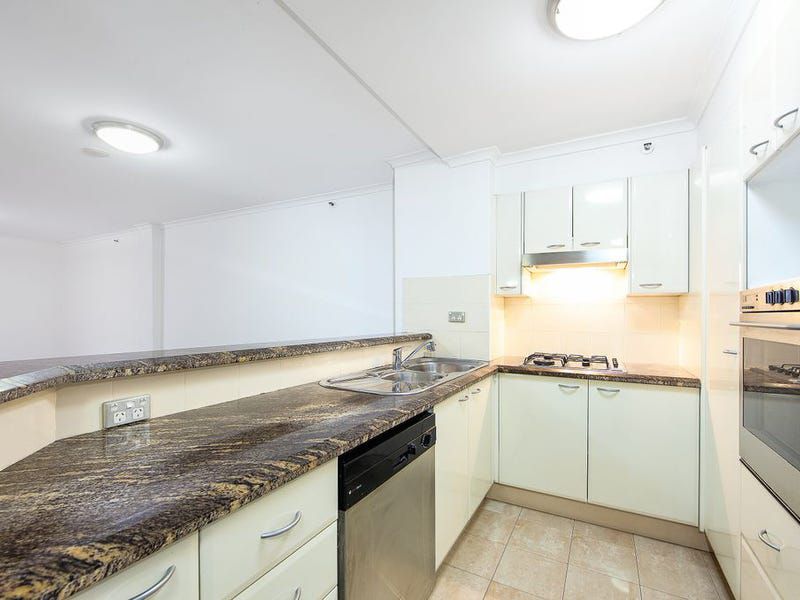 317 / 158 Day Street, Sydney