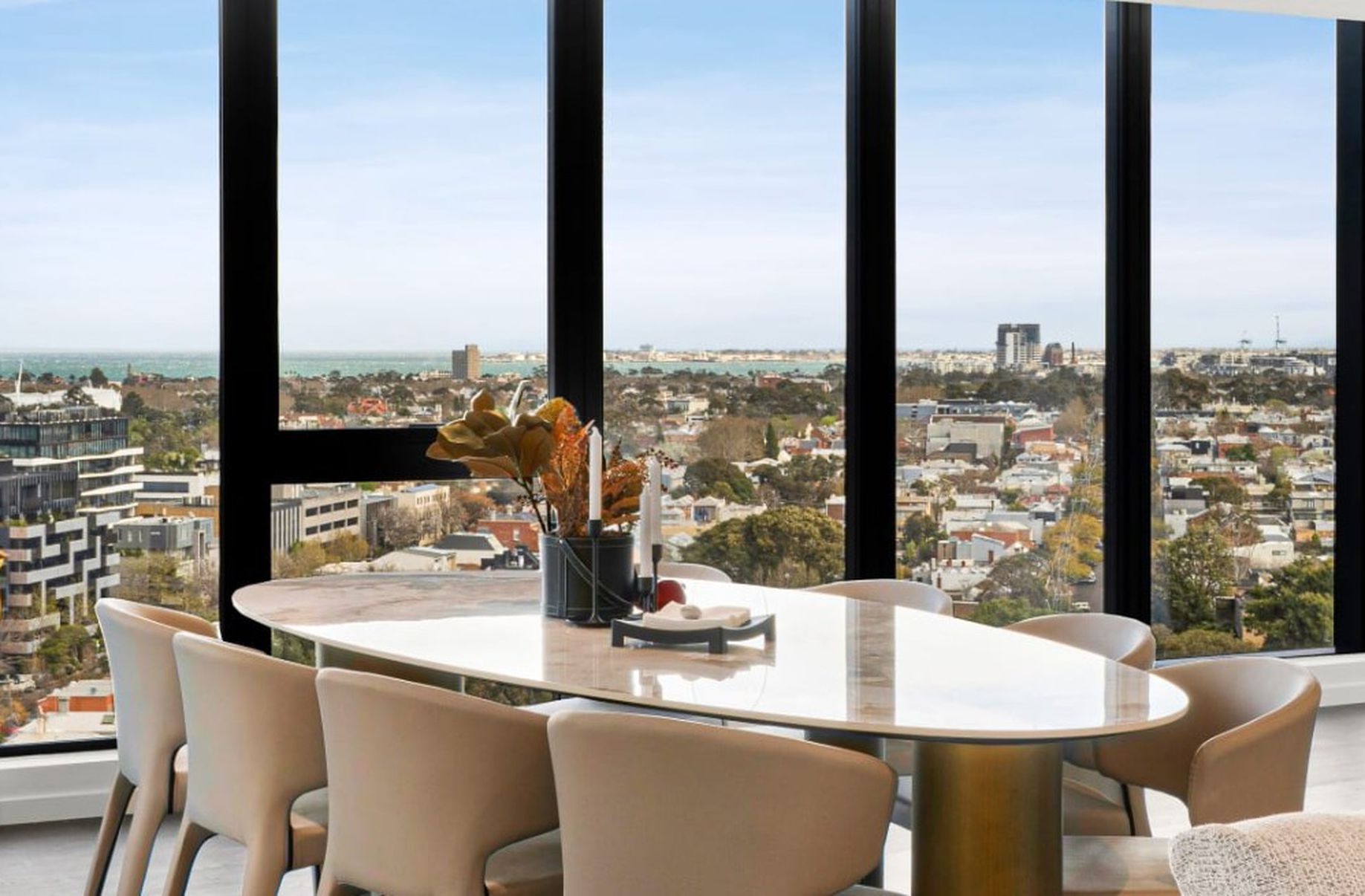 2B2B / 32 Palmerston Crescent, South Melbourne