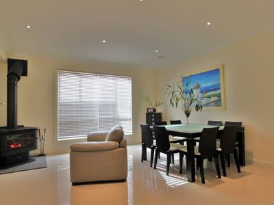53 Ormond Road, Clayton