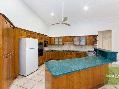 178 River Park Drive, Annandale