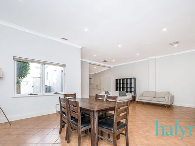 89 Scarborough Beach Road, Mount Hawthorn