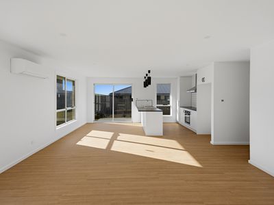 3 Larkin Court, Shorewell Park