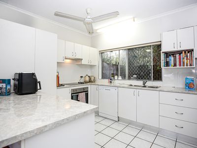 6 ALLAN STREET, Bungalow