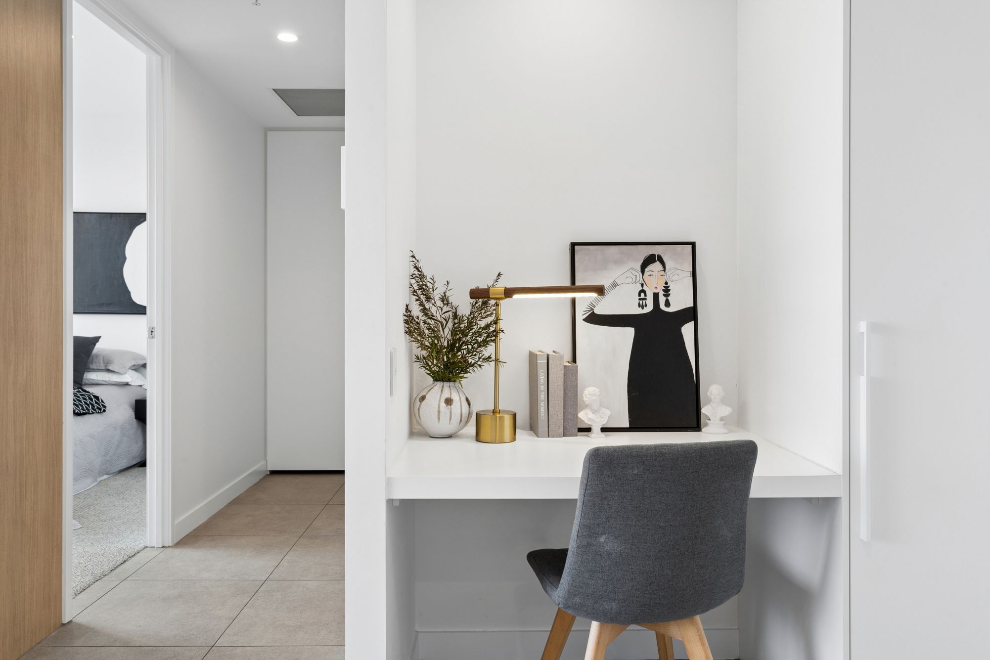 1707 / 17 Penny Place, Adelaide