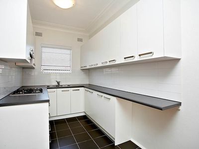 3 / 11 Derby Street, Kogarah